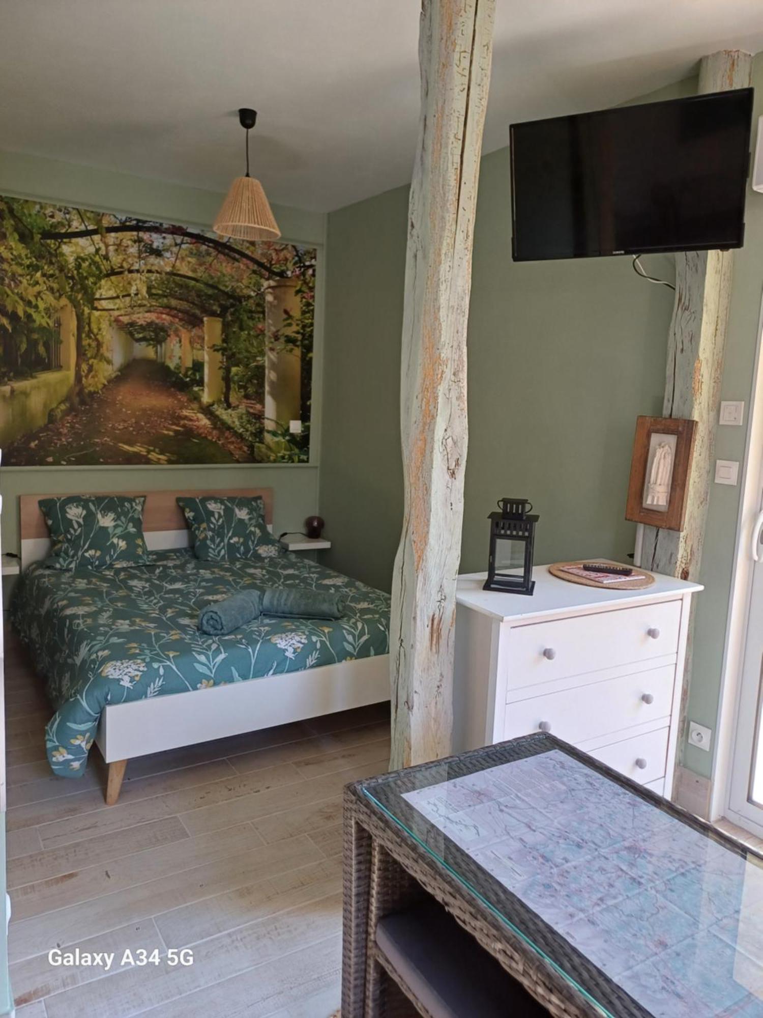 L'Intervalle Des 18 Chateaux Saint-Georges-sur-Cher Buitenkant foto